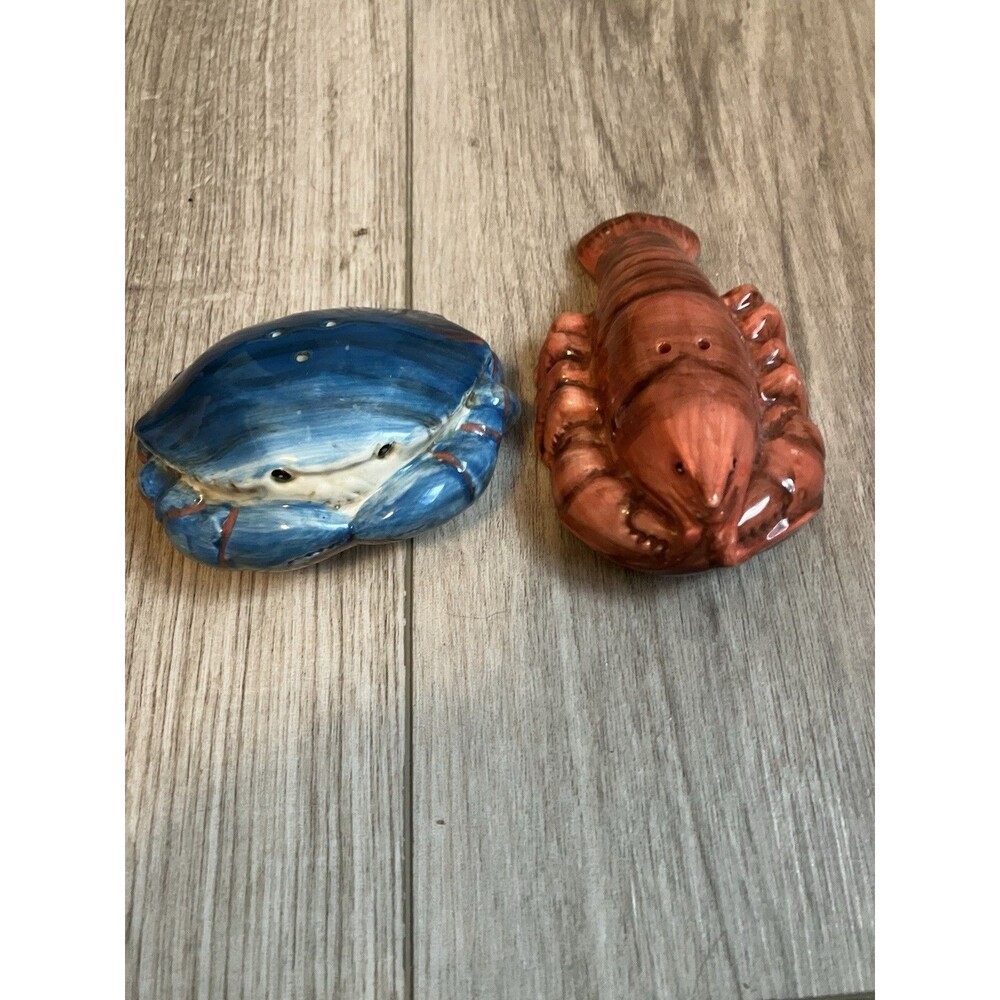 Salt & Pepper Shakers Blue Crab Red Lobster Certified Int. Kate McRostie Coastal